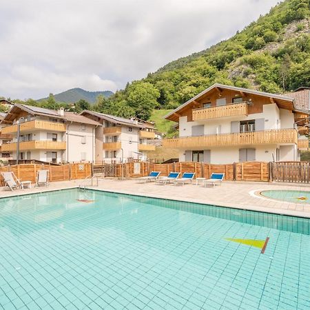Residence Alessio Bezzecca Εξωτερικό φωτογραφία