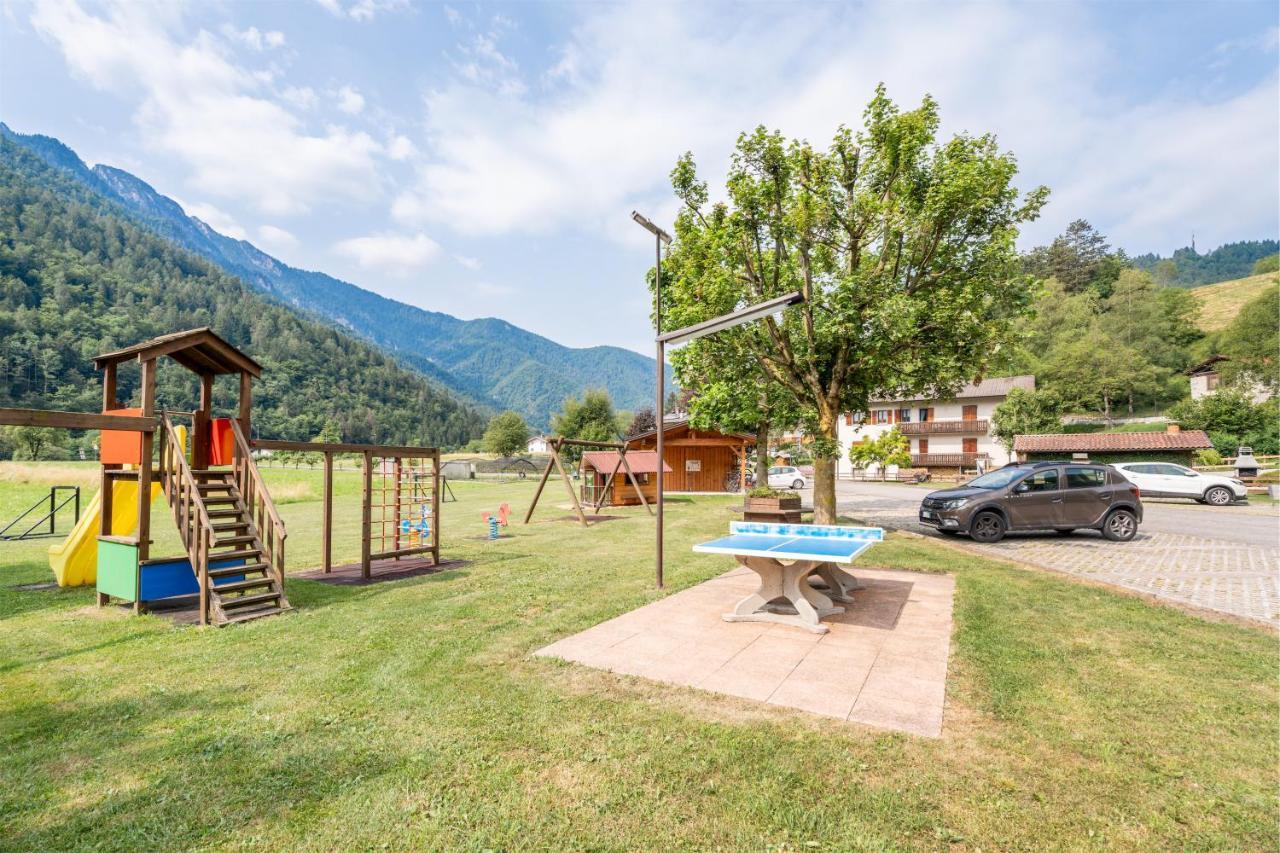 Residence Alessio Bezzecca Εξωτερικό φωτογραφία