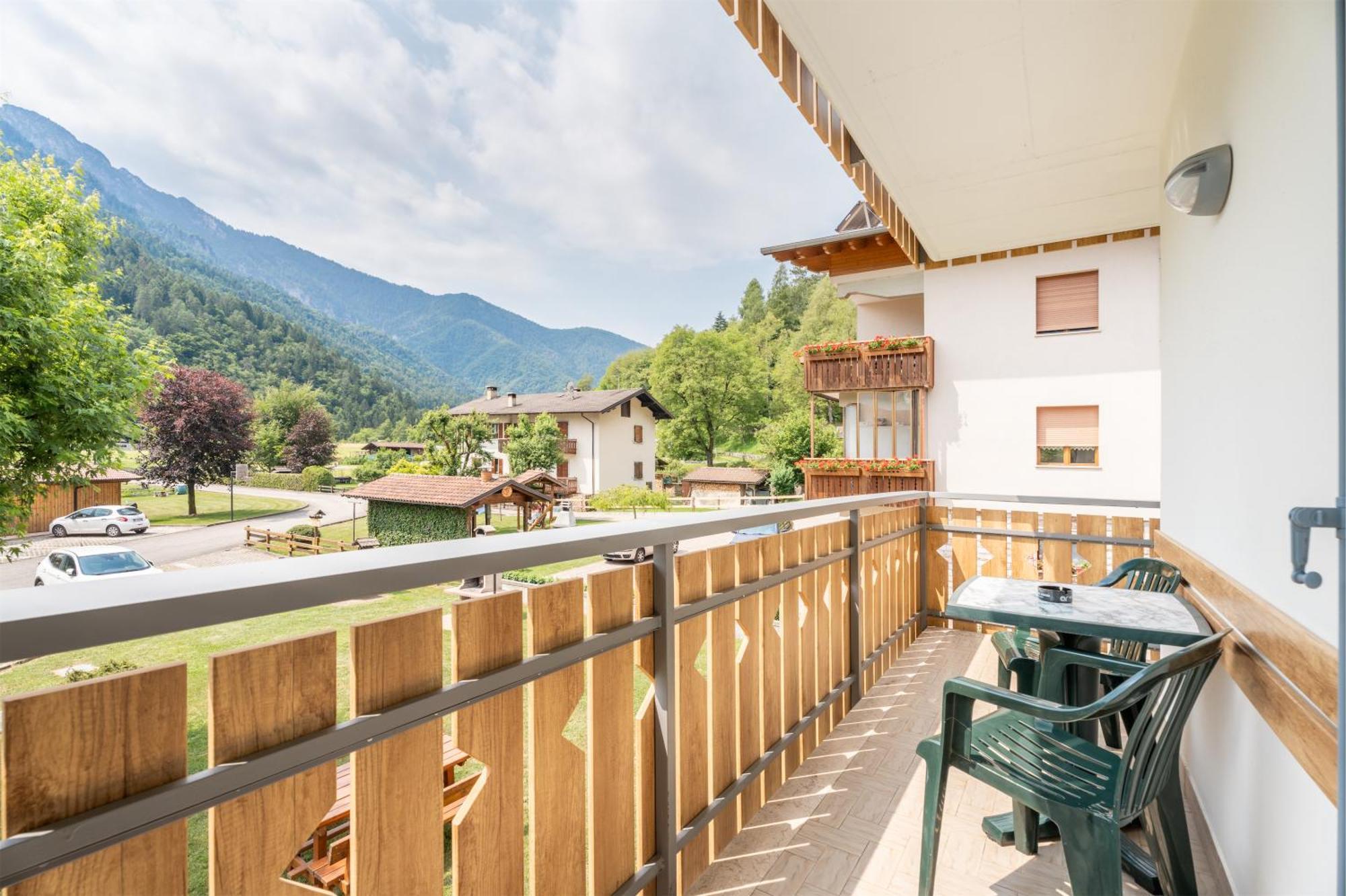 Residence Alessio Bezzecca Εξωτερικό φωτογραφία